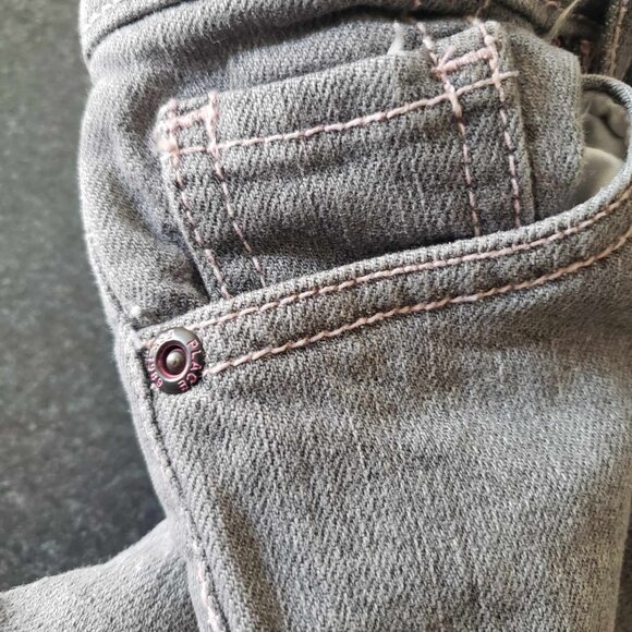 Jeans 3T  with Frilled Bottom - Picture 4 of 4